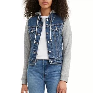 Levis Denim Hoodie Trucker Jacket